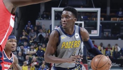  莫兰特复出即献绝杀，灰熊加时鏖战力克马刺  