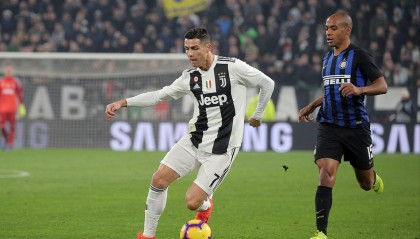  国际米兰创纪录连胜，提前锁定半程冠军  