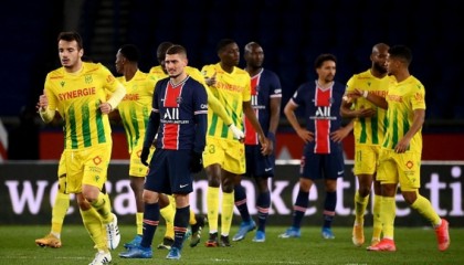  门兴格拉德巴赫逆转取胜，保级形势柳暗花明  