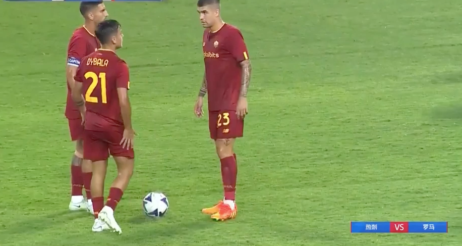  罗马锋线集体哑火，穆里尼奥场边直摇头